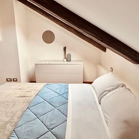Unonoveuno Luxury Apartment Napoli Eksteriør bilde