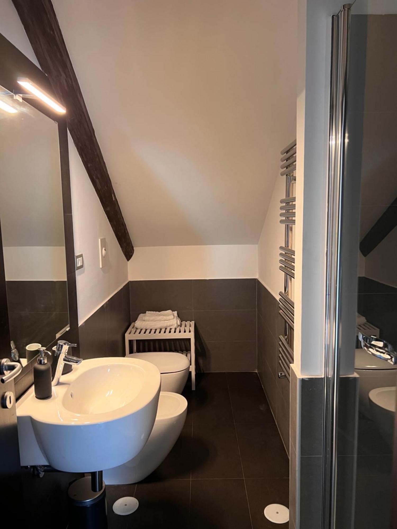 Unonoveuno Luxury Apartment Napoli Eksteriør bilde