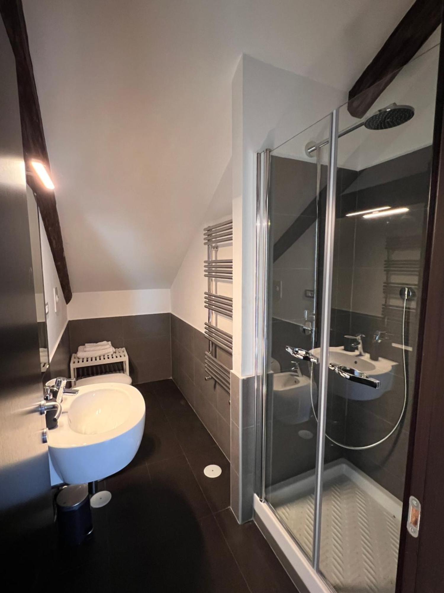 Unonoveuno Luxury Apartment Napoli Eksteriør bilde