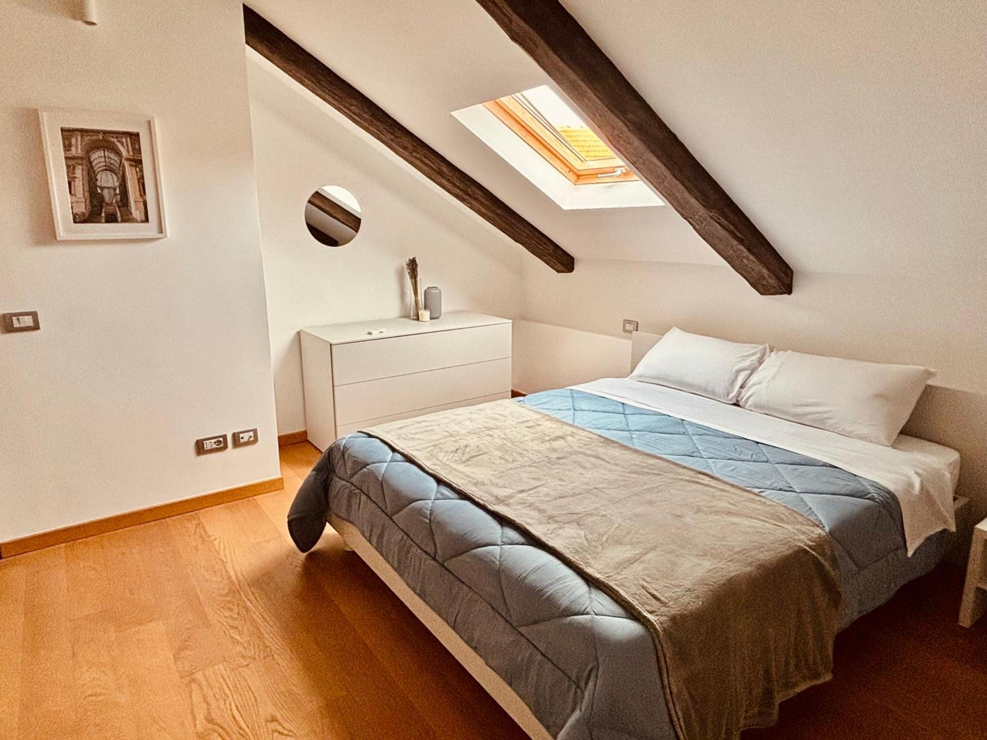 Unonoveuno Luxury Apartment Napoli Eksteriør bilde