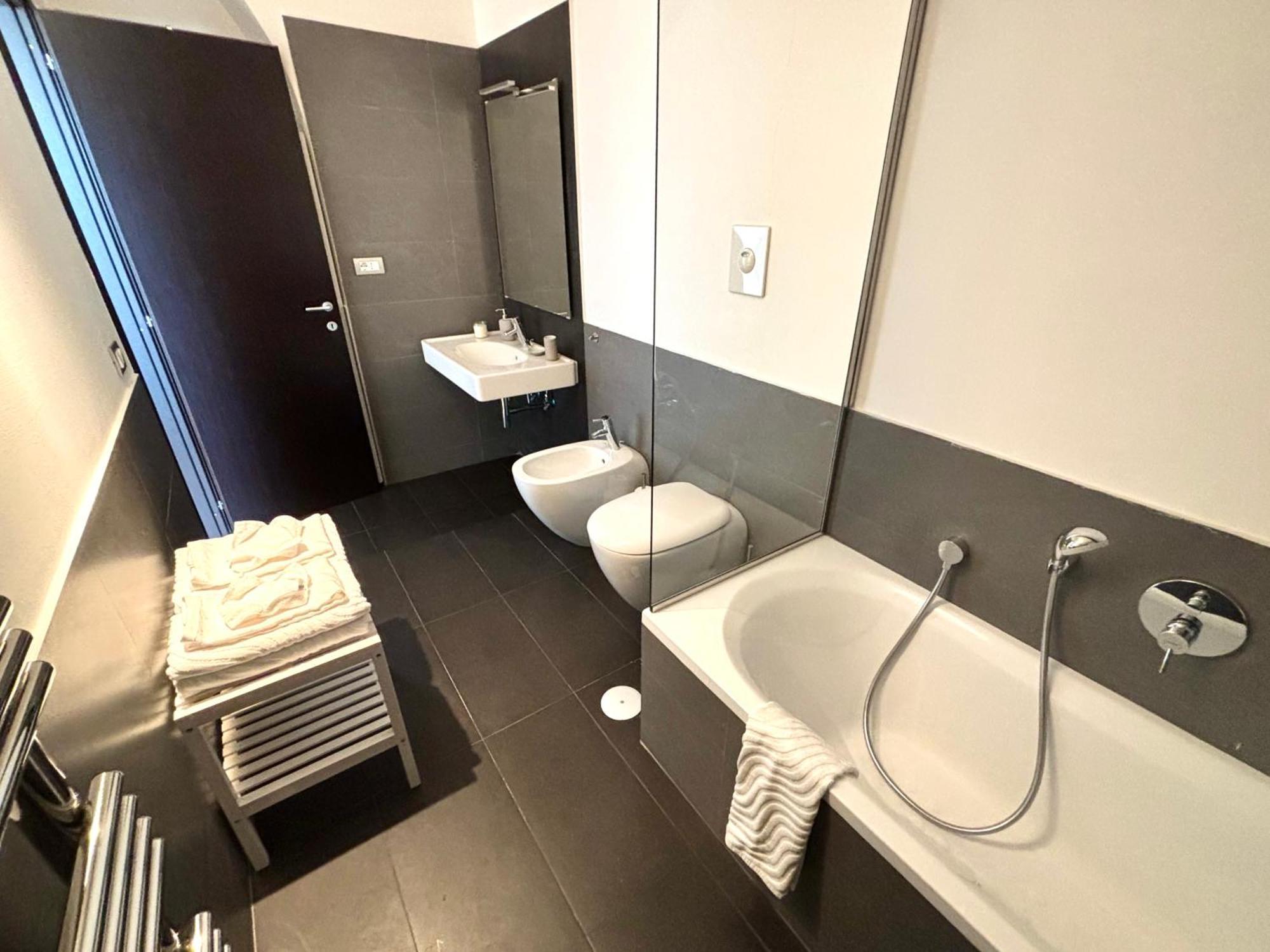 Unonoveuno Luxury Apartment Napoli Eksteriør bilde